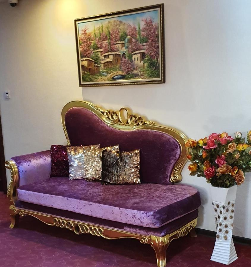 Emirhan Hotel Samarkand Eksteriør bilde