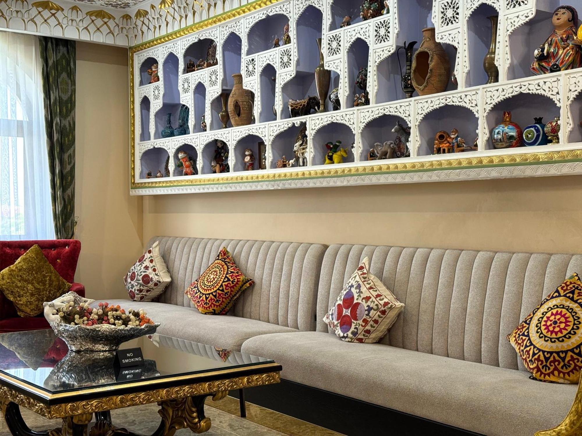 Emirhan Hotel Samarkand Eksteriør bilde